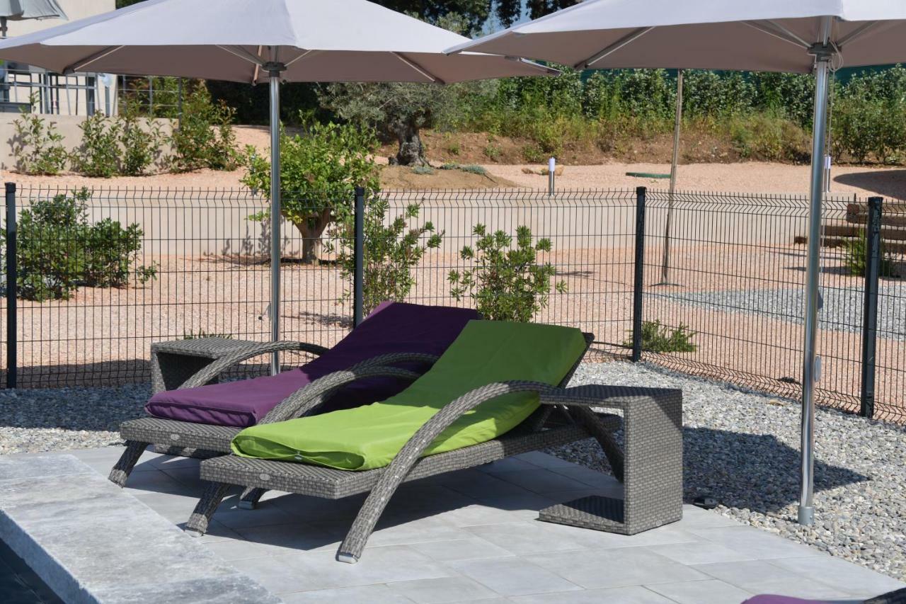 Sous Les Pins Gites Et Chambres D'Hotes La Londe-les-Maures Zewnętrze zdjęcie